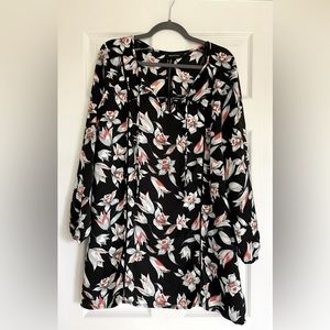 MINKPINK Floral Shift Dress